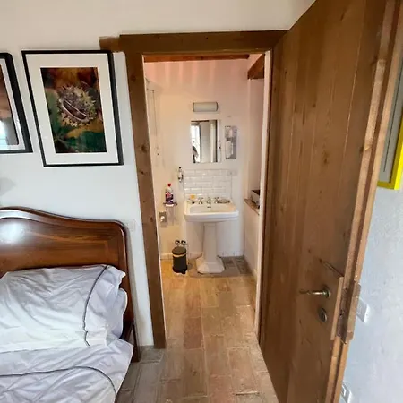 Casa San Ruffino 住宿加早餐酒店