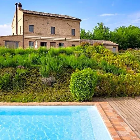 Casa San Ruffino Bed & Breakfast 4*