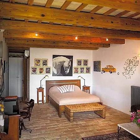 Casa San Ruffino Bed & Breakfast